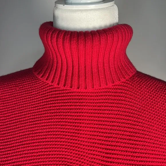 J. Crew Factory Classic Turtleneck Sweater- Bright Rose- size Small- NWT
