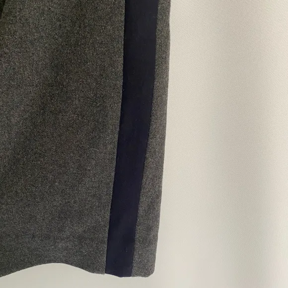 J crew pencil skirt 70% wool size 4