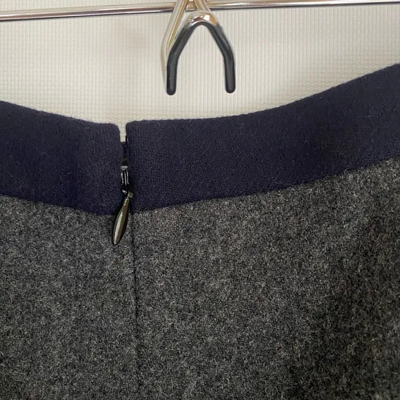 J crew pencil skirt 70% wool size 4