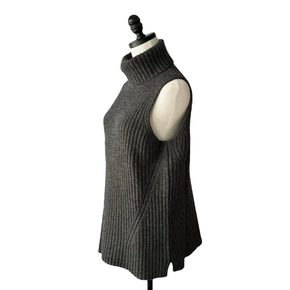 J Crew Ribbed Turtleneck Merino Sweater Vest | SMALL