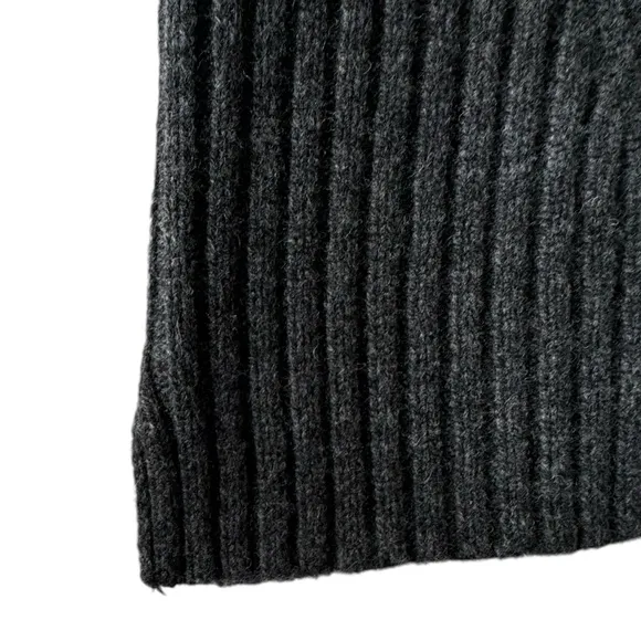 J Crew Ribbed Turtleneck Merino Sweater Vest | SMALL