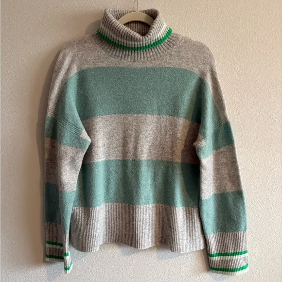 J. Crew Striped Turtleneck Sweater Supersoft Wool Yarn Women’s Small Silver Mint