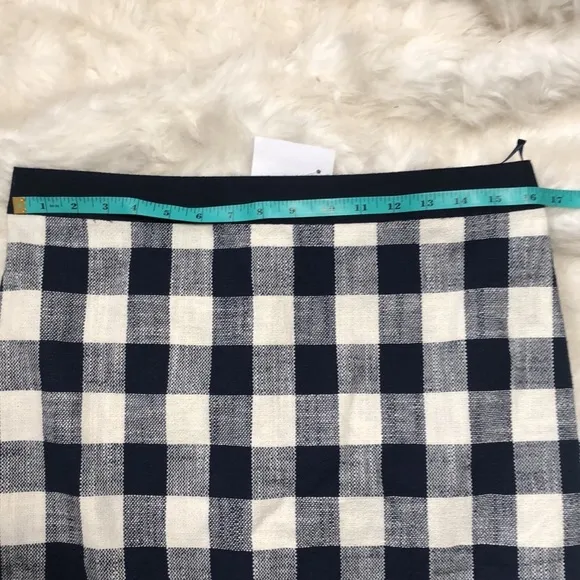 J. CREW  The Pencil Skirt - Blue Plaid Skirt. Sz. 8