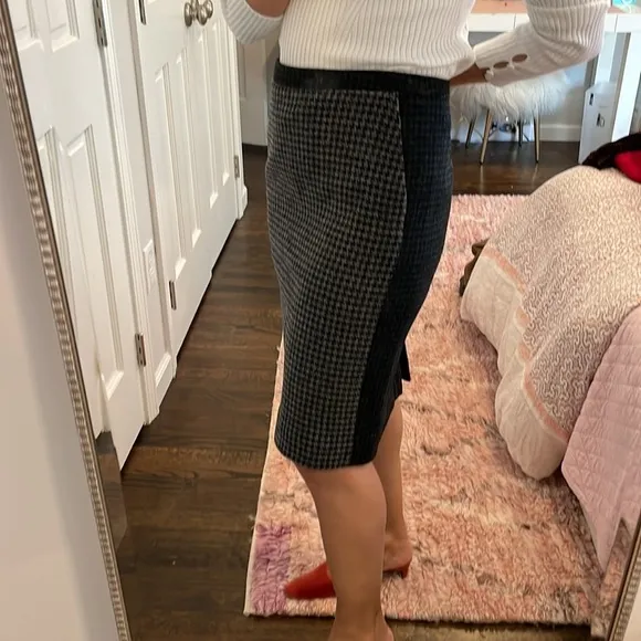 J. Crew Wool Contrast Houndstooth Pencil Skirt