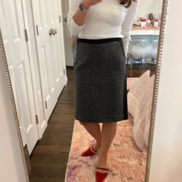 J. Crew Wool Contrast Houndstooth Pencil Skirt