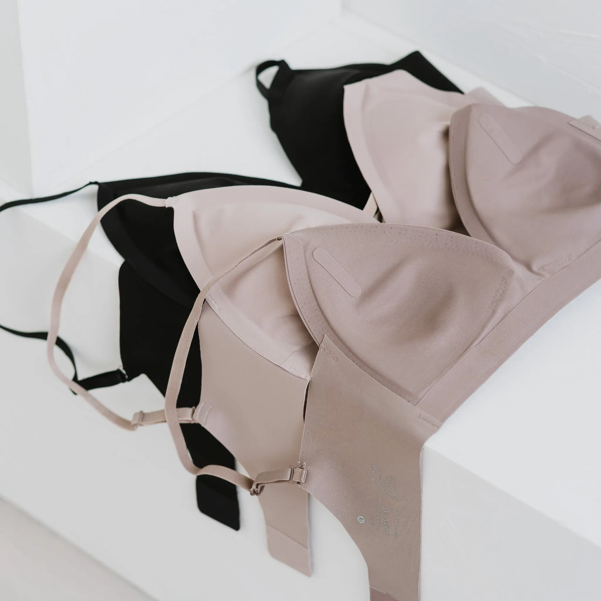 Jell-ee Deep-V U-Back Wireless Bra in Desert Sand (Signature Edition)