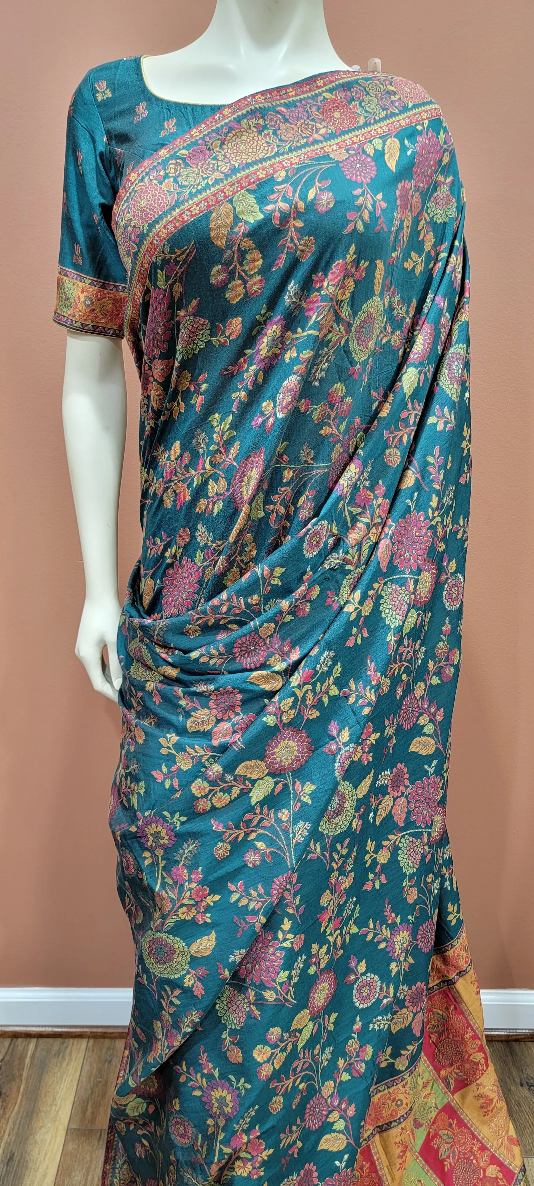 Kani Silk Saree W/ Blouse in Dark Cyan