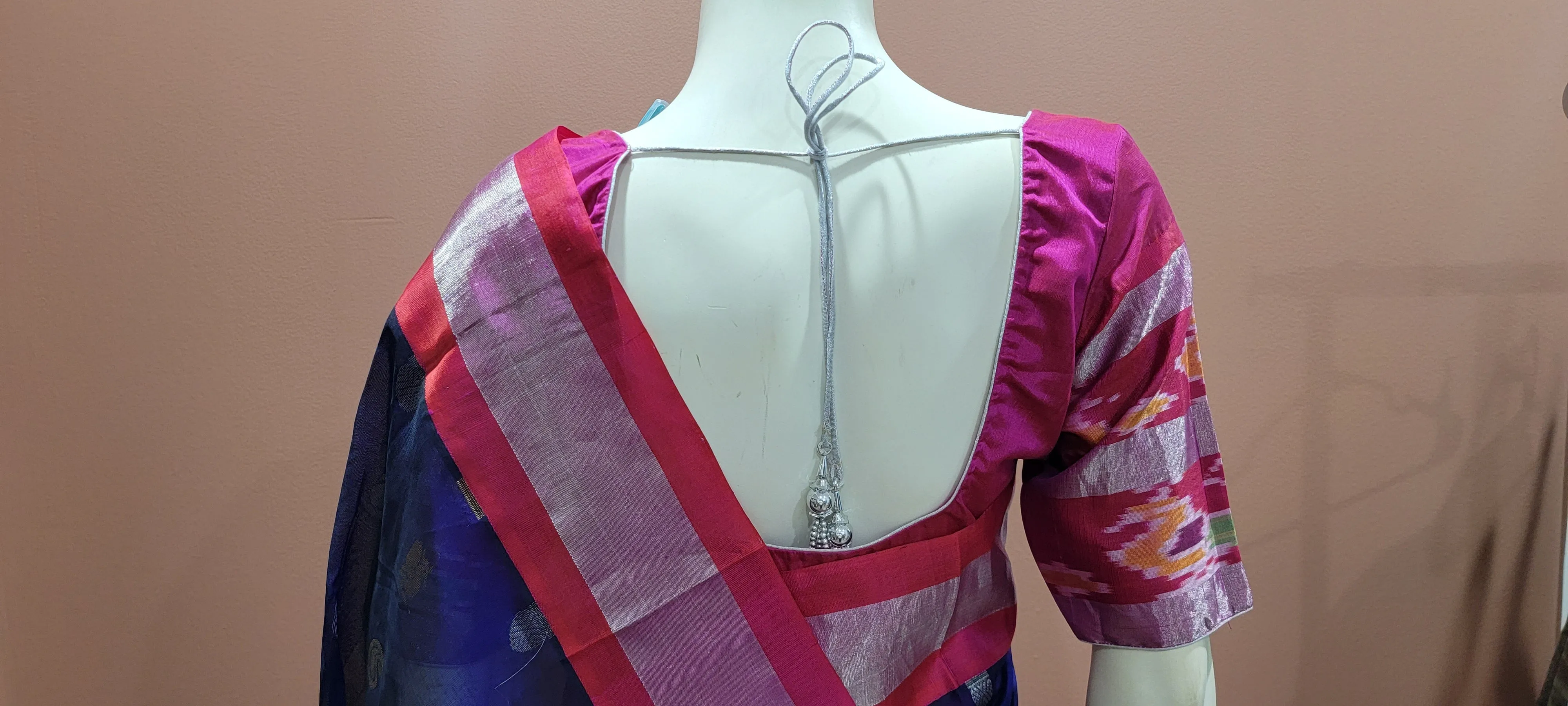 Kuppadam Saree in Blue and Pink