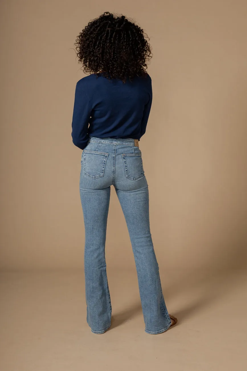 Lark Bootcut Pull On Pant || Boulevard
