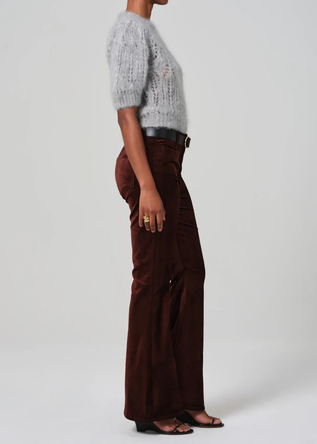 LILAH FLARE WITH WELT POCKET VELVET IN CHOCOLATE MILK