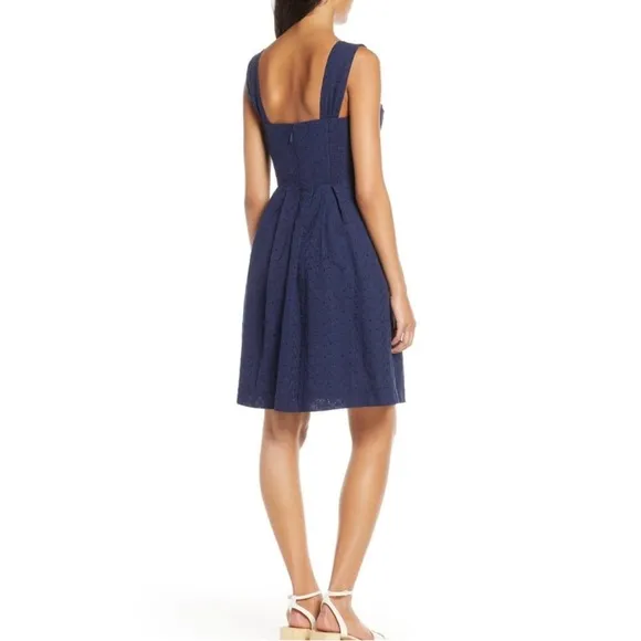 Lilly Pulitzer Cyndi Eyelet Fit Flare Dress Navy Blue Size 10 Summer Lace