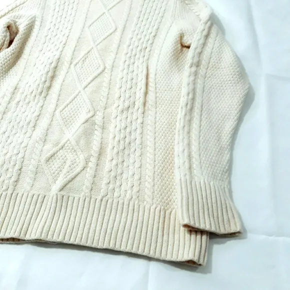 L.L.Bean Merino Wool Cable Knit Cream Turtleneck Sweater Size Large Regular