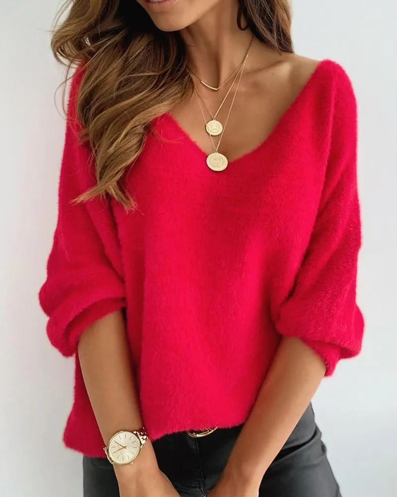 Long Sleeve Fluffy V-Neck Sweater - Red