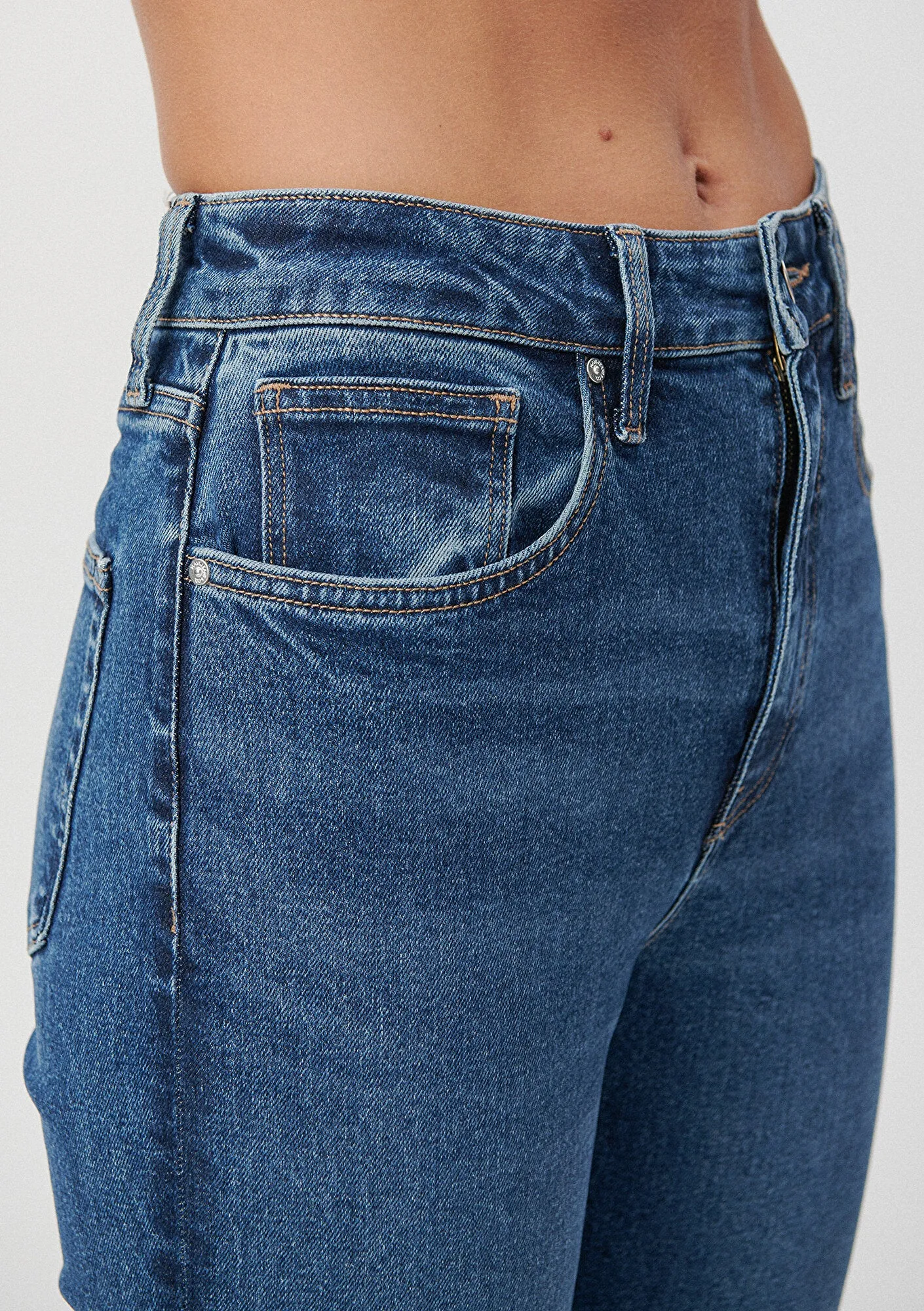 Los Angeles Brushed Jean Pants