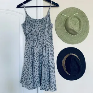 Lucca Couture Grey &amp; Silver Leopard Animal Print Fit &amp; Flare Summer Dress | M