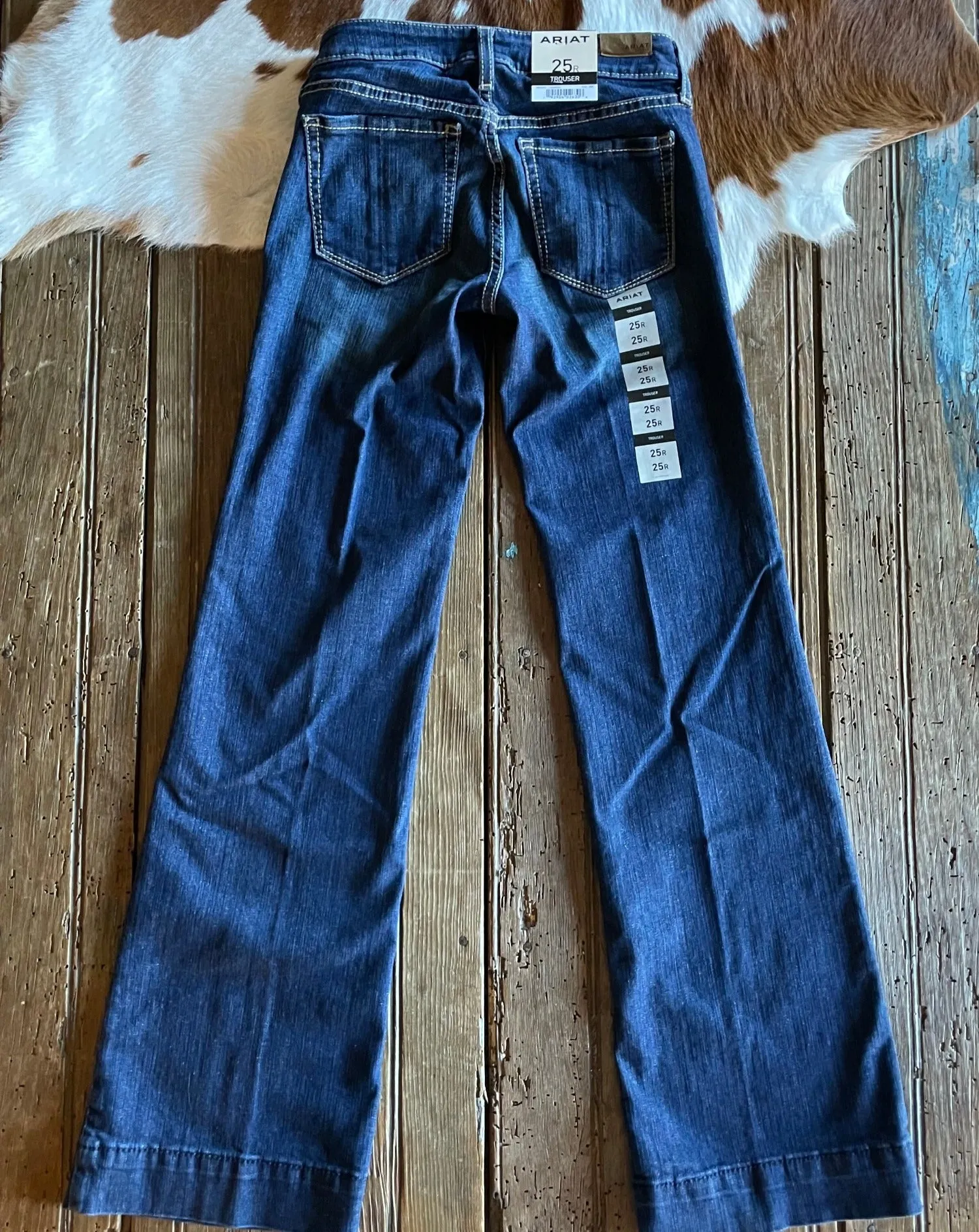 Lucy Mid Rise Wide Leg Trouser