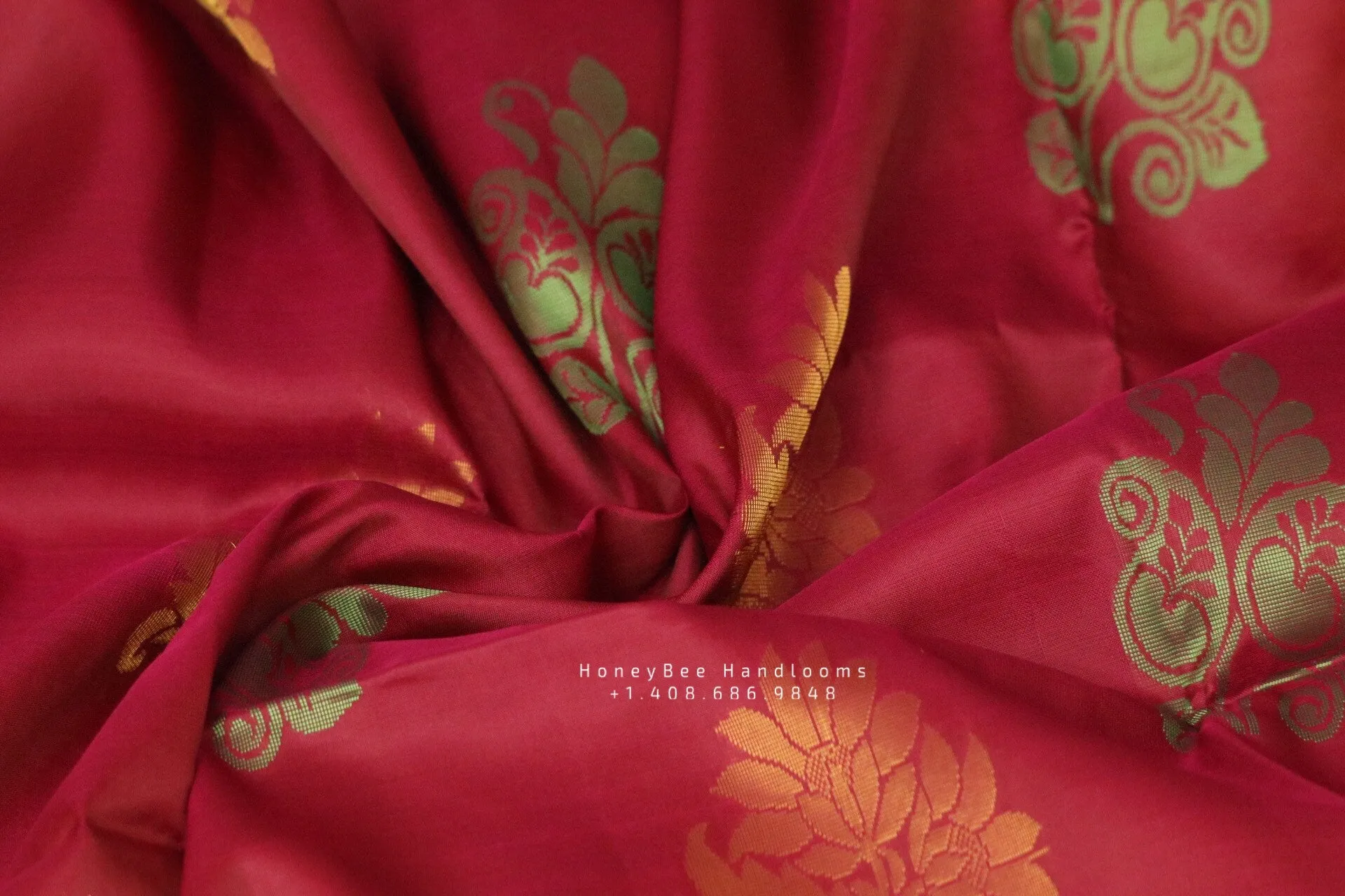 Lyte weight Pattu Sarees online,seemantham Sarees,Pure Silk Sarees,Kanjivaram Saree,kanchi pattu saree,Zari saree,gift saree mom saree