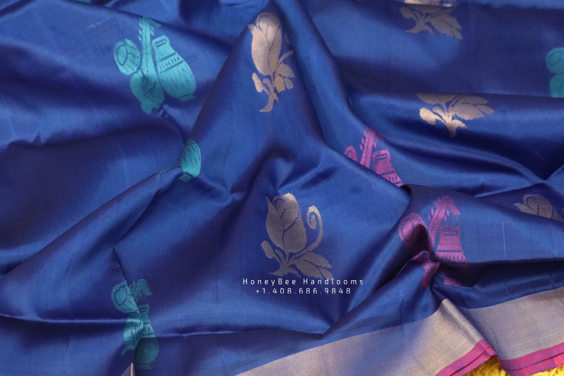 Lyte weight Pattu Sarees online,seemantham Sarees,Pure Silk Sarees,Kanjivaram Saree,kanchi pattu saree,Zari saree,gift saree mom saree