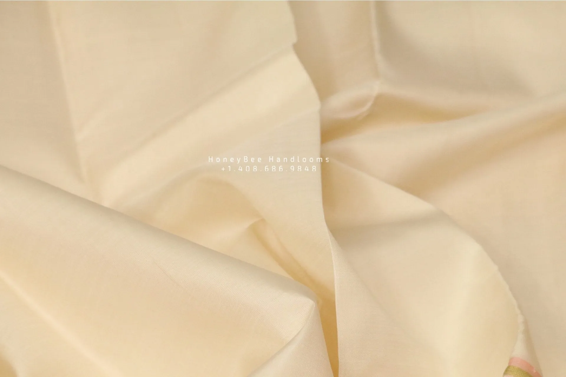 Lyte weight Pattu Sarees online,South Indian Sarees,Pure Silk Sarees,Kanjivaram Saree,kanchi pattu saree,Zari saree,off white saree - NIHIRA