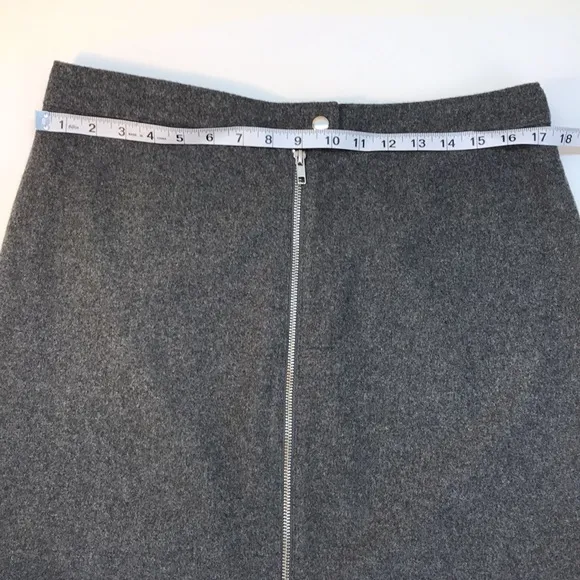 Madewell Gray Wool Mini Skirt with Full Length Front Zipper Size 12