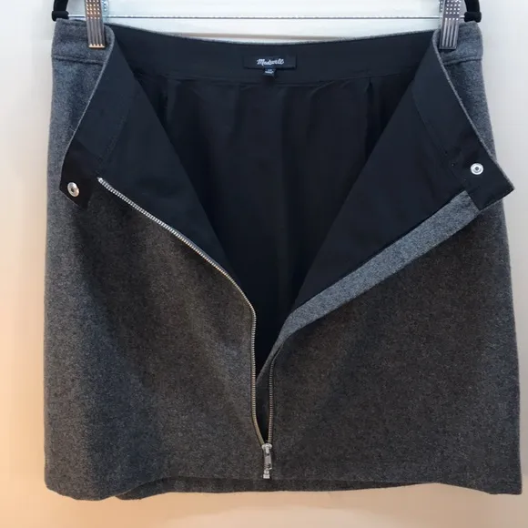 Madewell Gray Wool Mini Skirt with Full Length Front Zipper Size 12