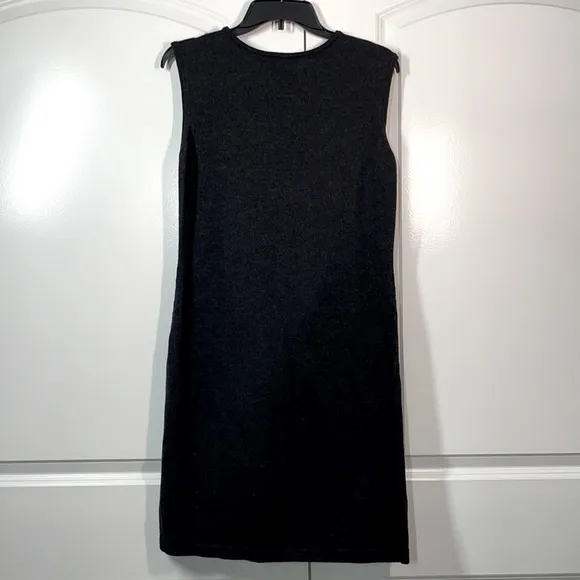 Mazzonetto 100% Wool Charcoal Gray Sleeveless Shift Mini Dress.