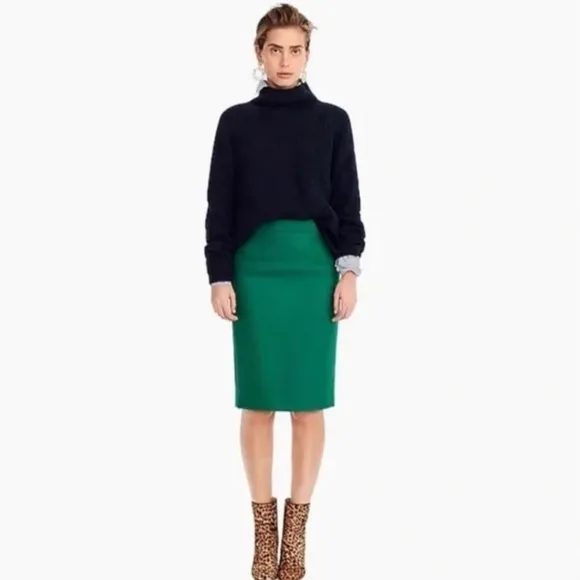 NEW! J. Crew Pencil Skirt Wool Blend Green Size 4