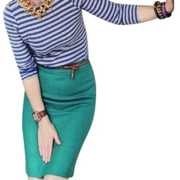 NEW! J. Crew Pencil Skirt Wool Blend Green Size 4