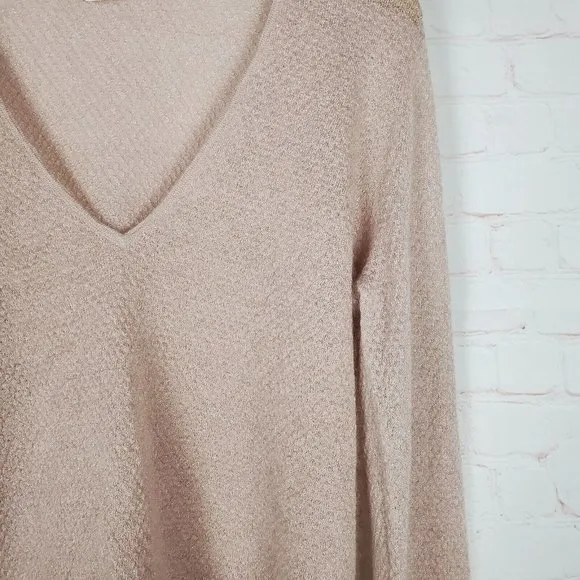 NEW Lewit Metallic Mohair Blend Sweater Size M V Neck Long Tie Sleeve Pullover