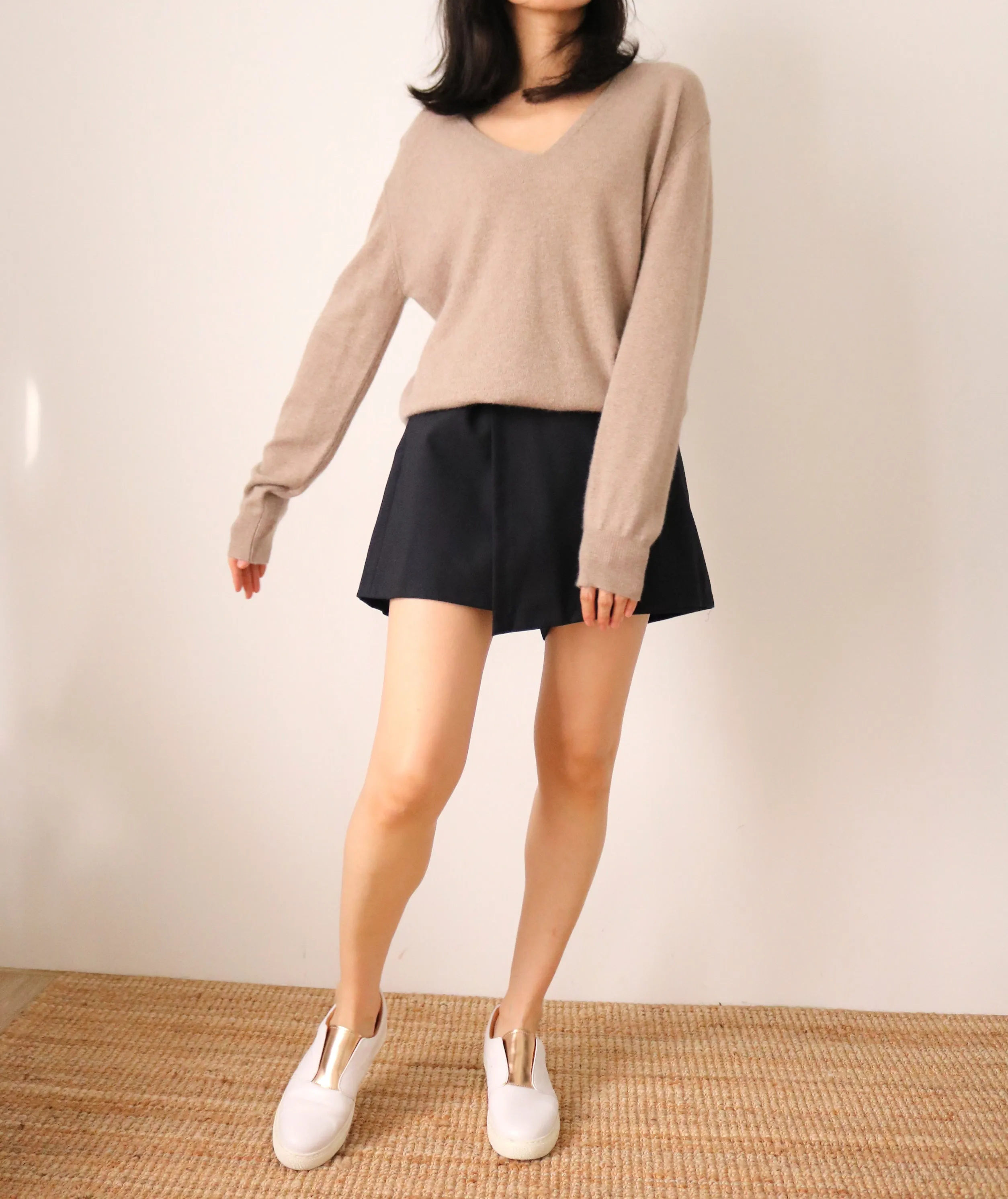 Nov Sweater  (More colours)