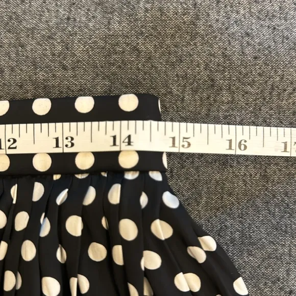 NWOT JCrew Featherweight satin mini skirt in dot