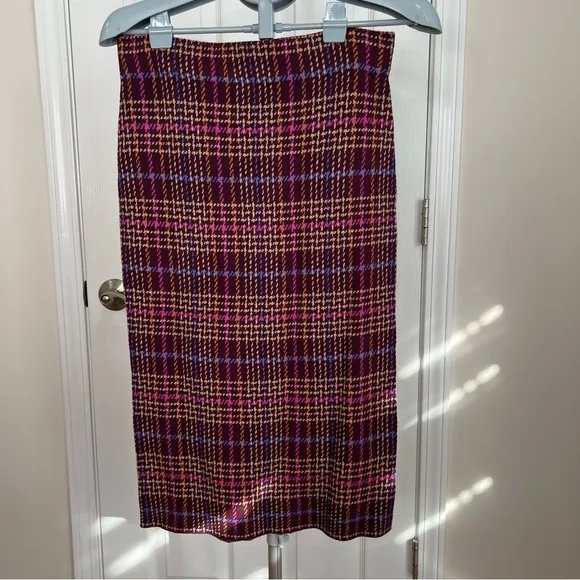 NWT. Ann Taylor Plaid Sweater Pencil Skirt