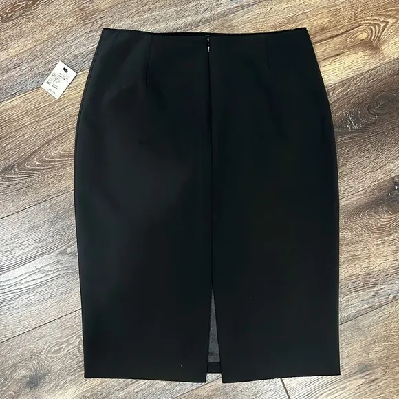 NWT Elie Tahari Bennet Black Pencil Skirt 🖤