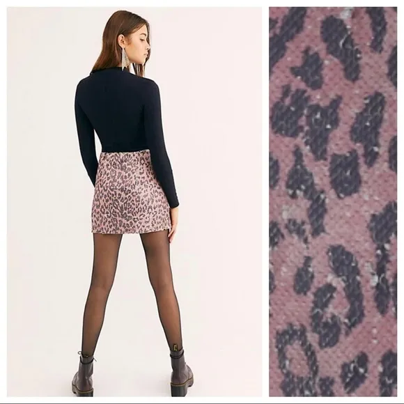 NWT. Free People Sequin Mini Skirt. Size 0.