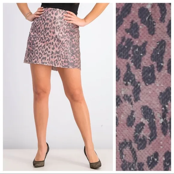 NWT. Free People Sequin Mini Skirt. Size 0.