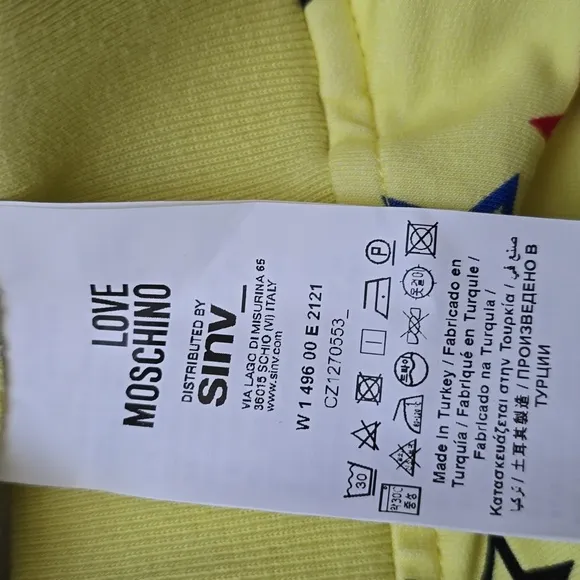 NWT Love Moschino mini skirt