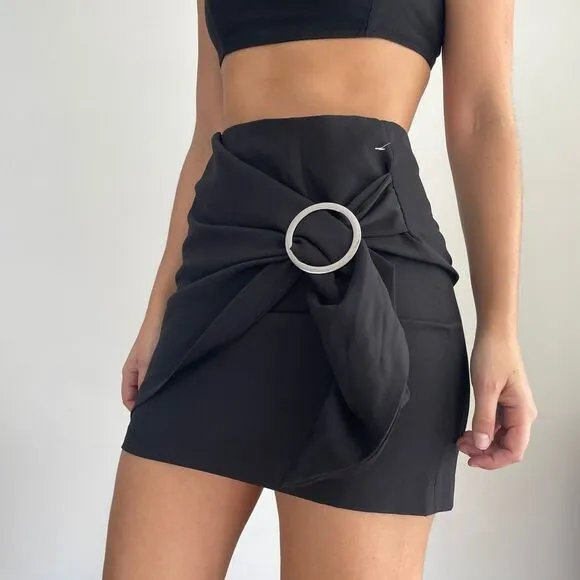 NWT Romeo and Juliet couture silver belted ring mini black skirt M