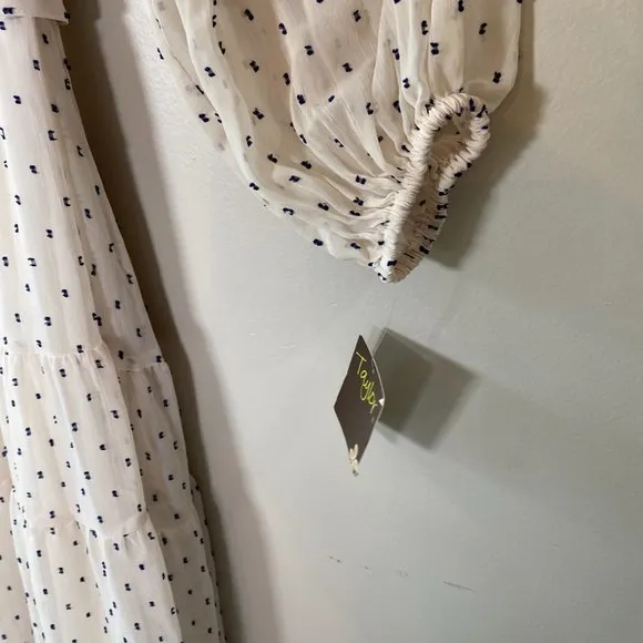 NWT Taylor V-Neck Belt Waisted Printed Fit and Flare Midi Dress