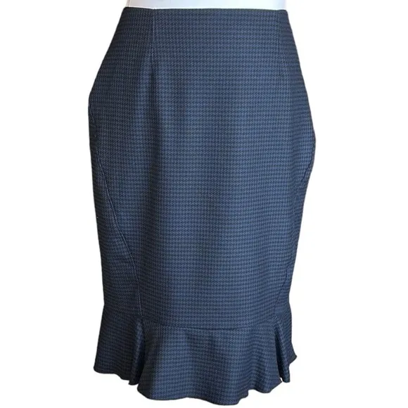 NWT White House Black Market flounce hem pencil skirt blue houndstooth Sz 4