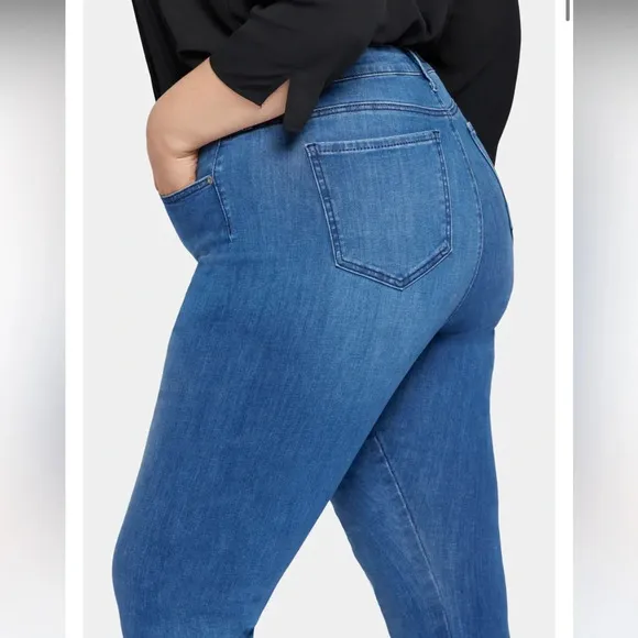 NYDJ Petite Le Silhouette Slim Bootcut High Rise Jeans Amour Size 14P NWT