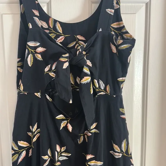 Pact Organic Fit and Flare Shorty Midi Dress Golden Hour Leaves Size Medium