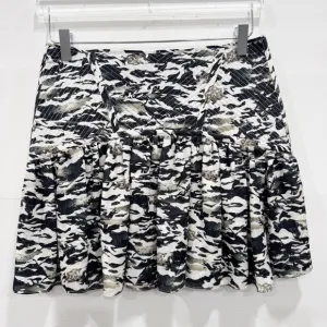Parker Silk Camo Flounce Hem Mini Skirt Size 2