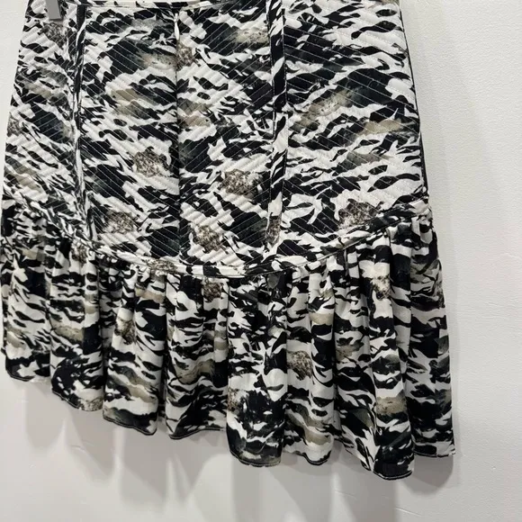 Parker Silk Camo Flounce Hem Mini Skirt Size 2