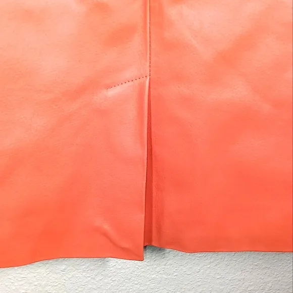 Peach Leather Spiegal Pencil Skirt
