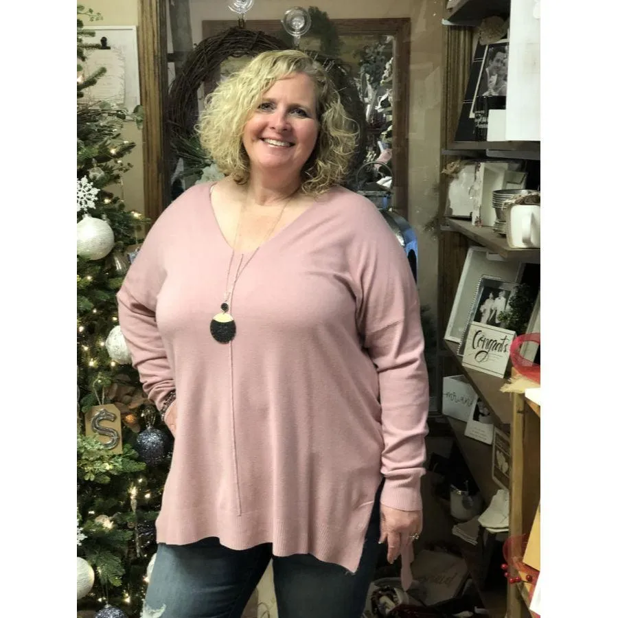Plush Seamed V-Neck Sweater - Curvy