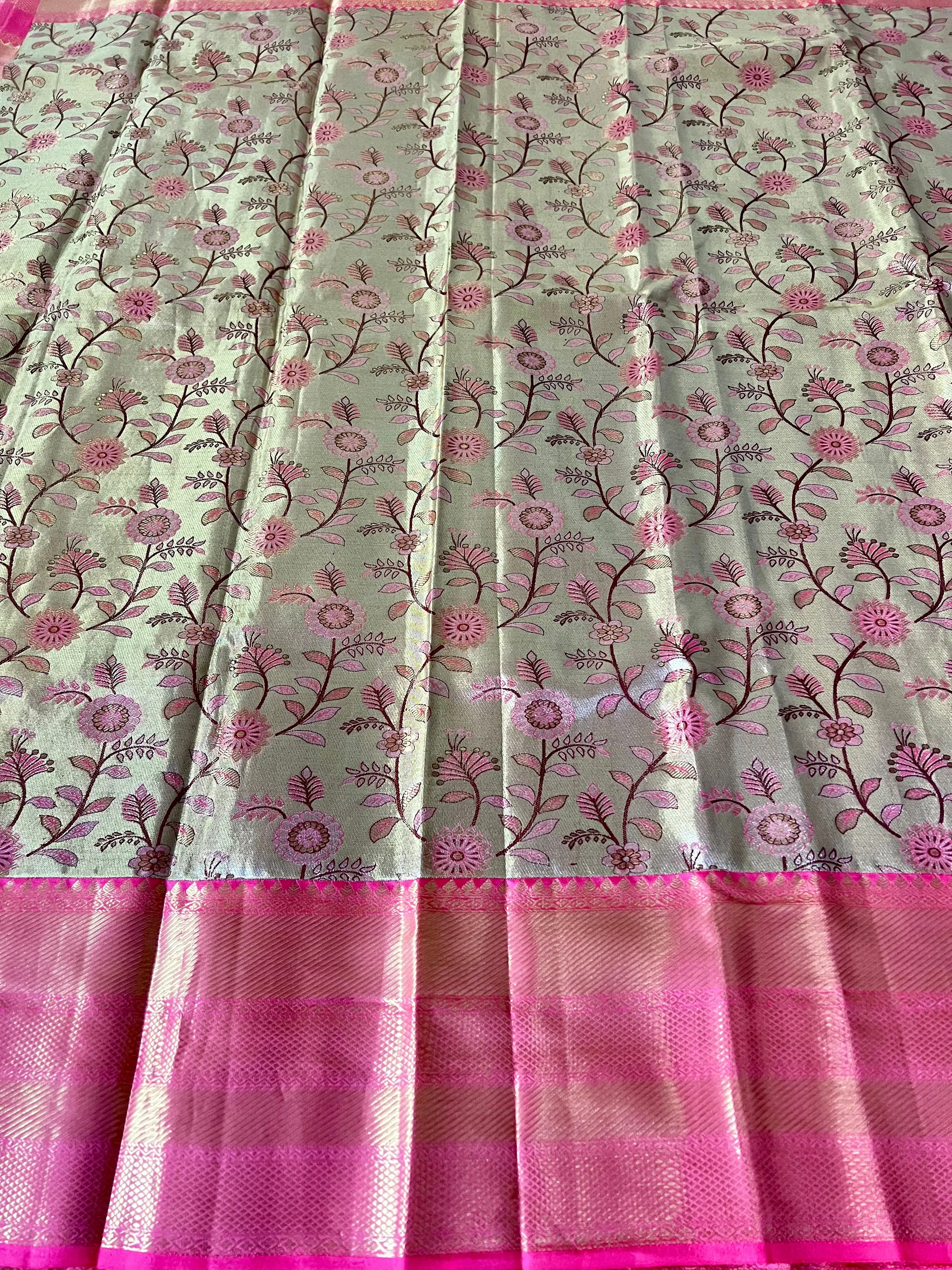 Pure Kanchipattu / Kanjeevaram Saree