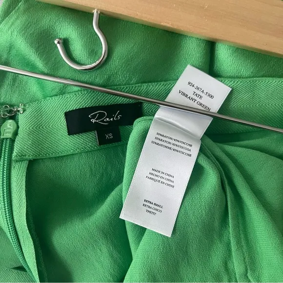 [rails] tate silky mini skirt vibrant green XS