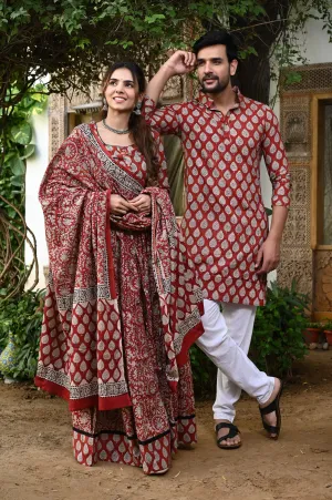 Red Color Twinning Couple Set In Flora