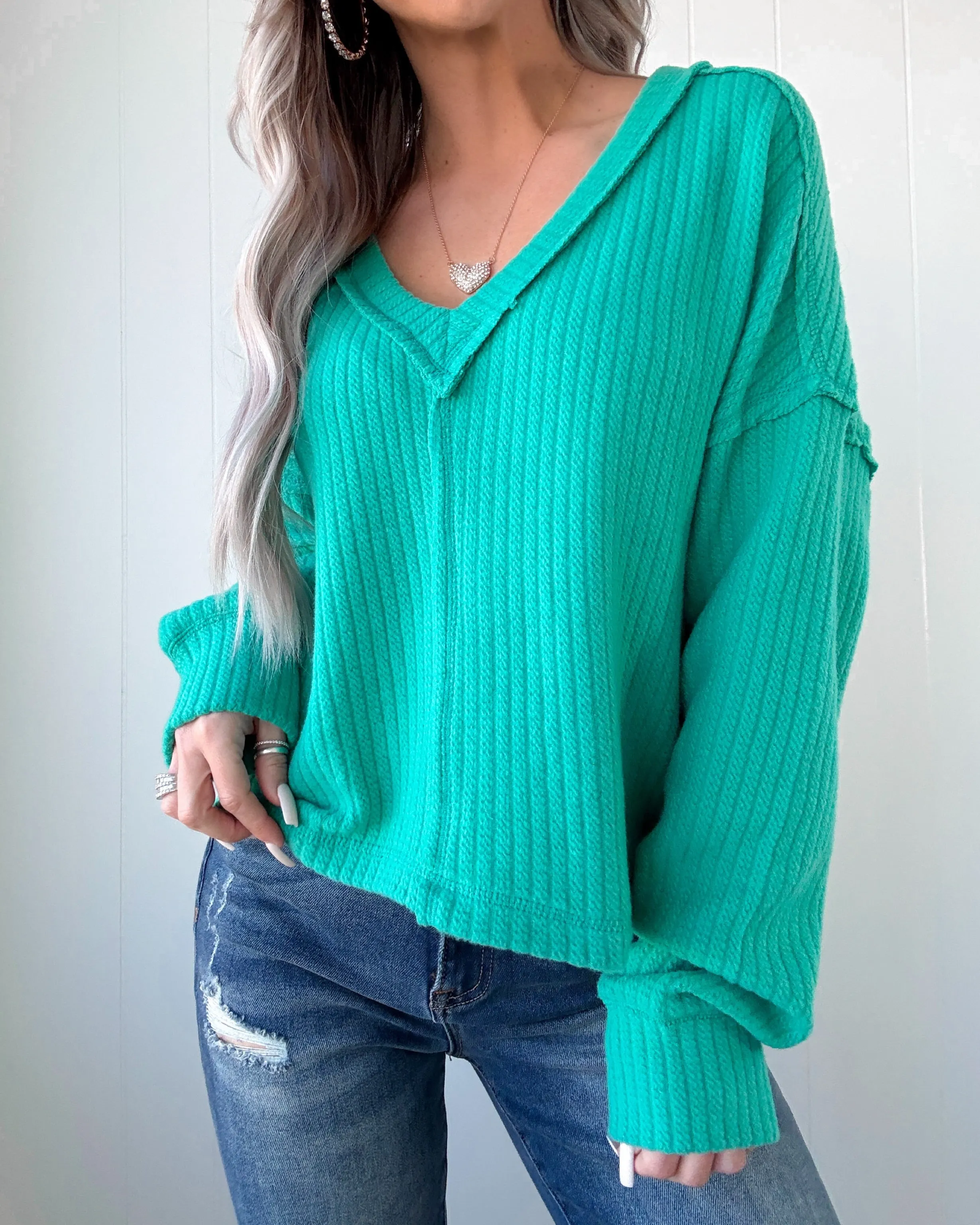 Rosy Meadows V-Neck Sweater - Seafoam