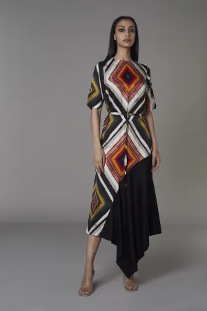 Saaksha & KinniÂ    I   Black big diamond asymmetric shift dress Satin Multi SS22025